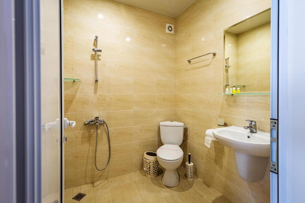Family Hotel Bulgaria Kharmanli Exterior photo